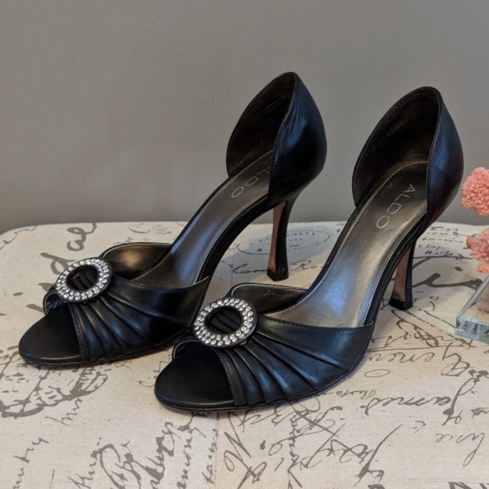 Aldo Black Leather Jewelled Pumps